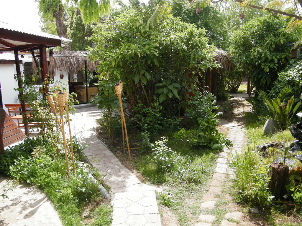 Hostal Vida 2000 Santa Cruz Bilik gambar